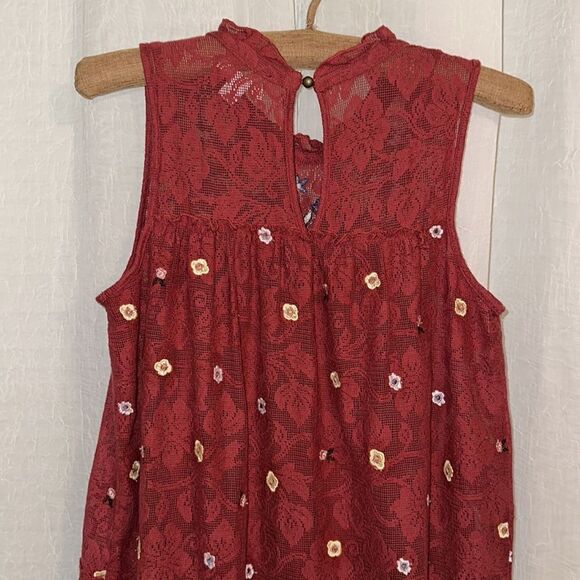 Francesca’s S mi ami Burgundy Sleeveless Lace Embroidered Tiered Prairie Dress - Picture 7 of 14